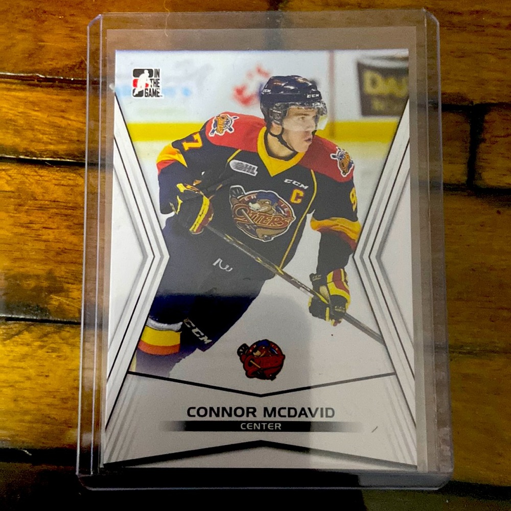 Connor Mcdavid Rookie card ! RARE OHL DRAFT